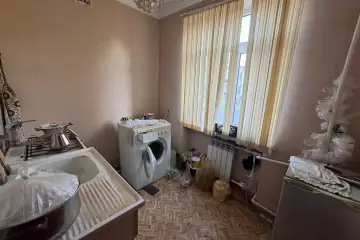 Satılır Köhnə Tikili Biləcəridə 